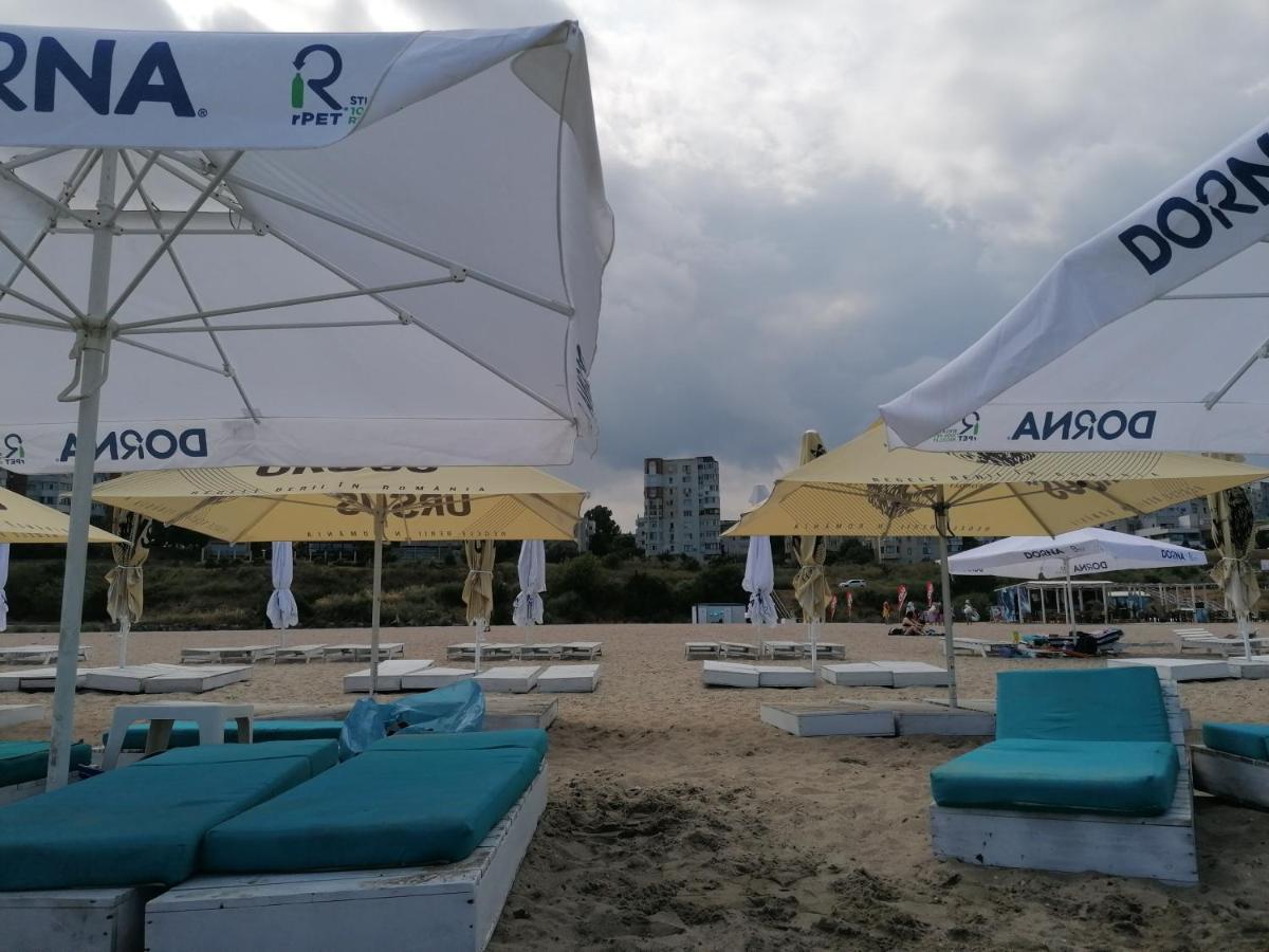 Sunrise Beachfront Relax Residence Констанца Екстер'єр фото