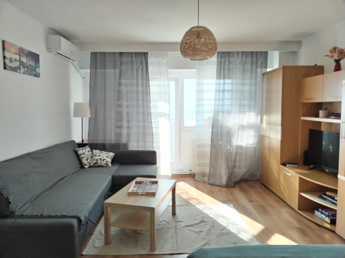 Sunrise Beachfront Relax Residence Констанца Екстер'єр фото