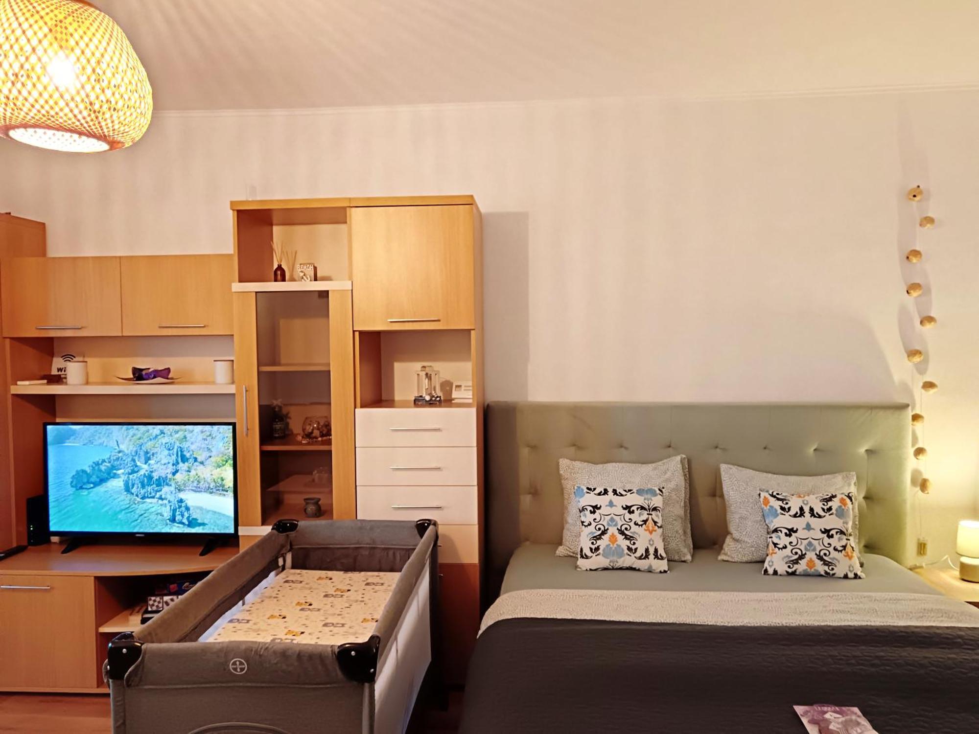 Sunrise Beachfront Relax Residence Констанца Екстер'єр фото
